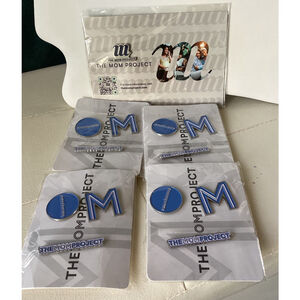 The Mom Project Pins By Serena Williams Women In Workplace 5 Packages NEW